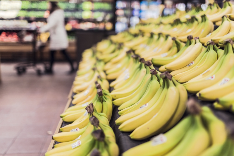 magasin-NICE-min_bananas-698608