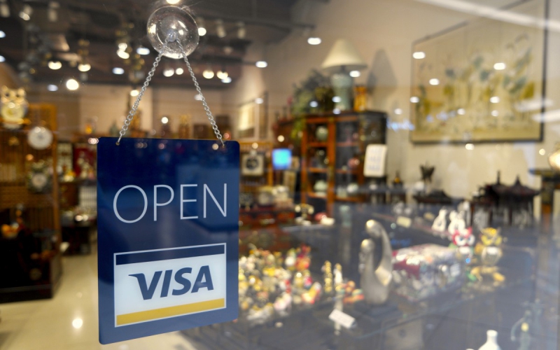 magasin-NICE-min_open_sign_visa_sign_open_store_sign_visa_credit_card_business-810443