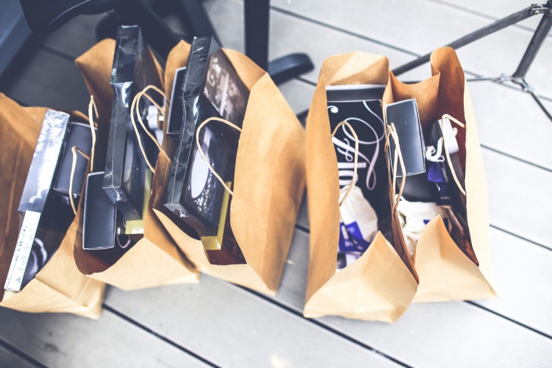 magasin-NICE-min_shop_shopping_bags_gift_brown_blank_market_product-722676